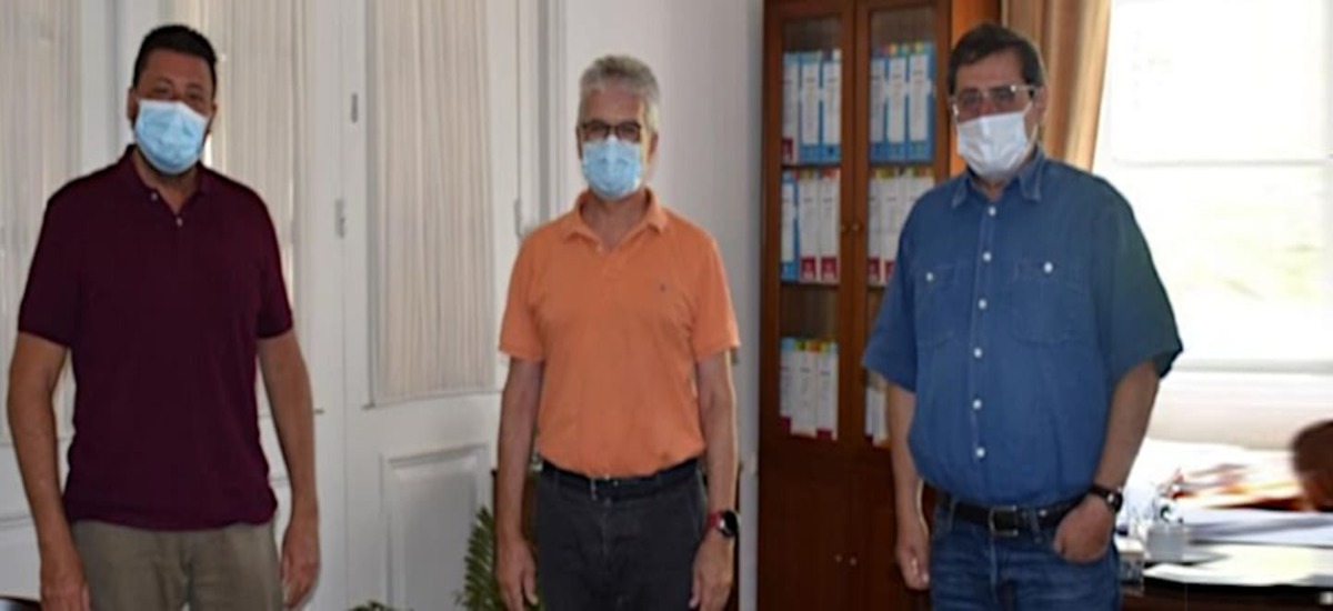 Σε απολογία ο καθηγητής Γώγος επειδή ενημέρωσε τον Πελετίδη για την πανδημία