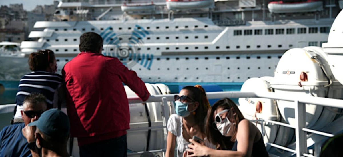 Στα πλοία των εφοπλιστών δεν «κολλάει» κορωνοϊός
