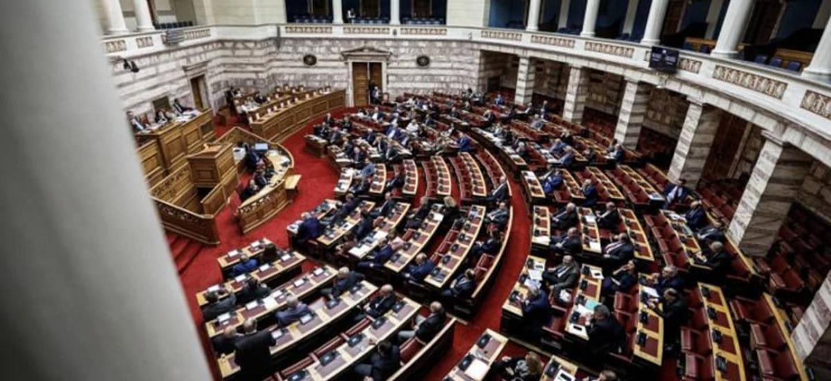 Τα άρθρα που αναθεωρούνται και τι ψήφισε το ΚΚΕ αναλυτικά