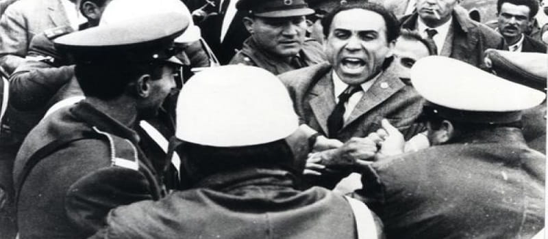 Ιδανικά που φοβίζουν μικροδράκουλα και αστική τάξη