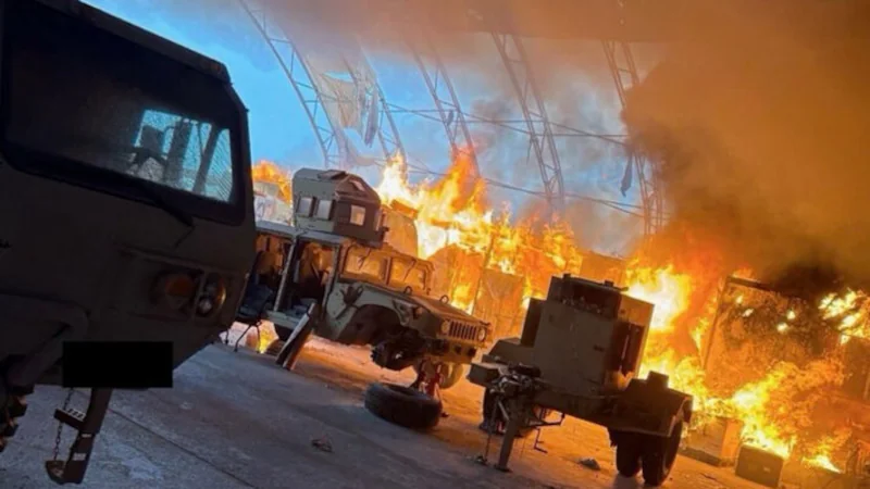 Τα ιμπεριαλιστικά προσχήματα καταρρέουν ενώ γενικεύεται το σφαγείο