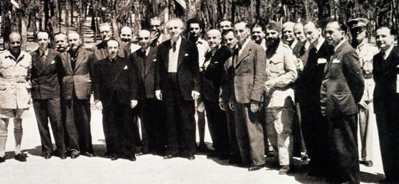 Η Βάρκιζα και το ΚΚΕ που «δεν νερώνει το κρασί του»