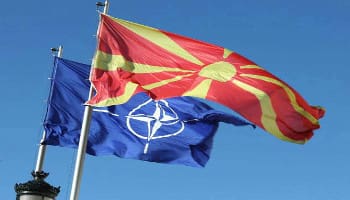 Υπογράφηκε το πρωτόκολλο ένταξης της ΠΓΔΜ στο ΝΑΤΟ